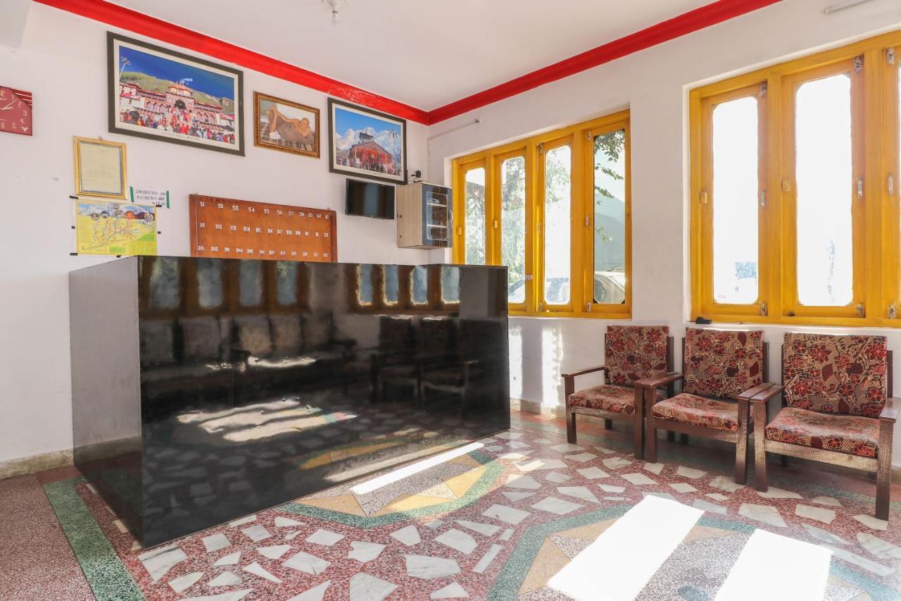 Oyo 63541 Hotel New Indra Lodge Joshīmath Eksteriør bilde